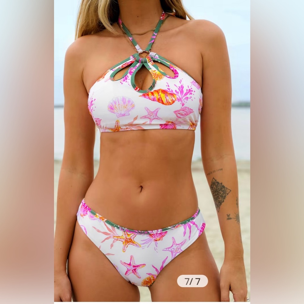 Cupshe Shell Yeah O-Ring Cutout Halter top & Hipster Bikini Set!  Sz L & XL NWT!